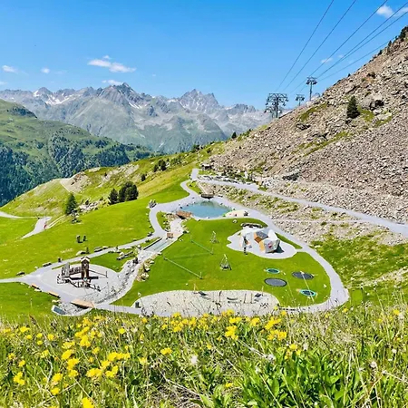 Granada Inklusive Skidepot 3 S Pardatschgratbahn Daire Ischgl